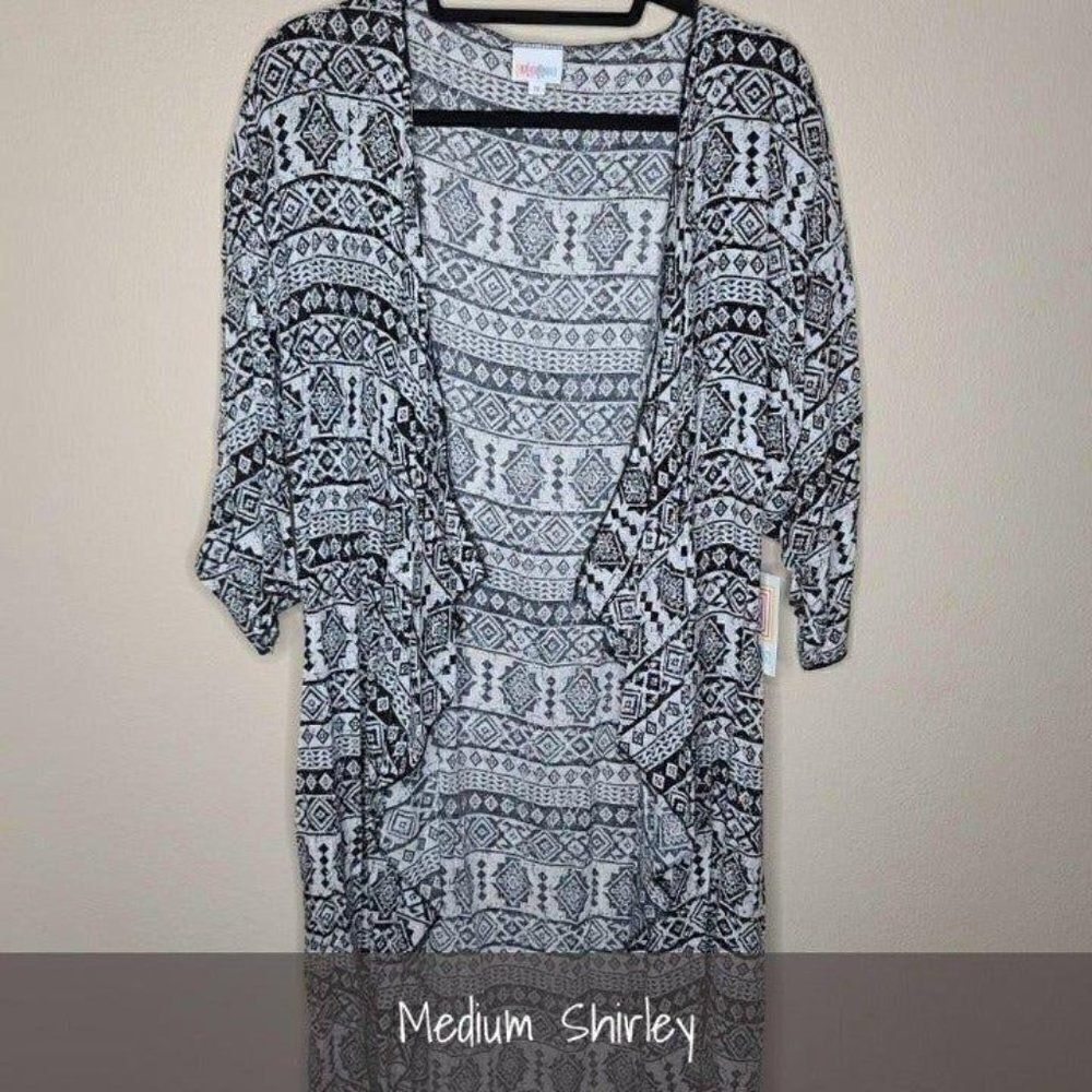 LuLaRoe Shirley Kimono NWT Size Medium Cover Up
